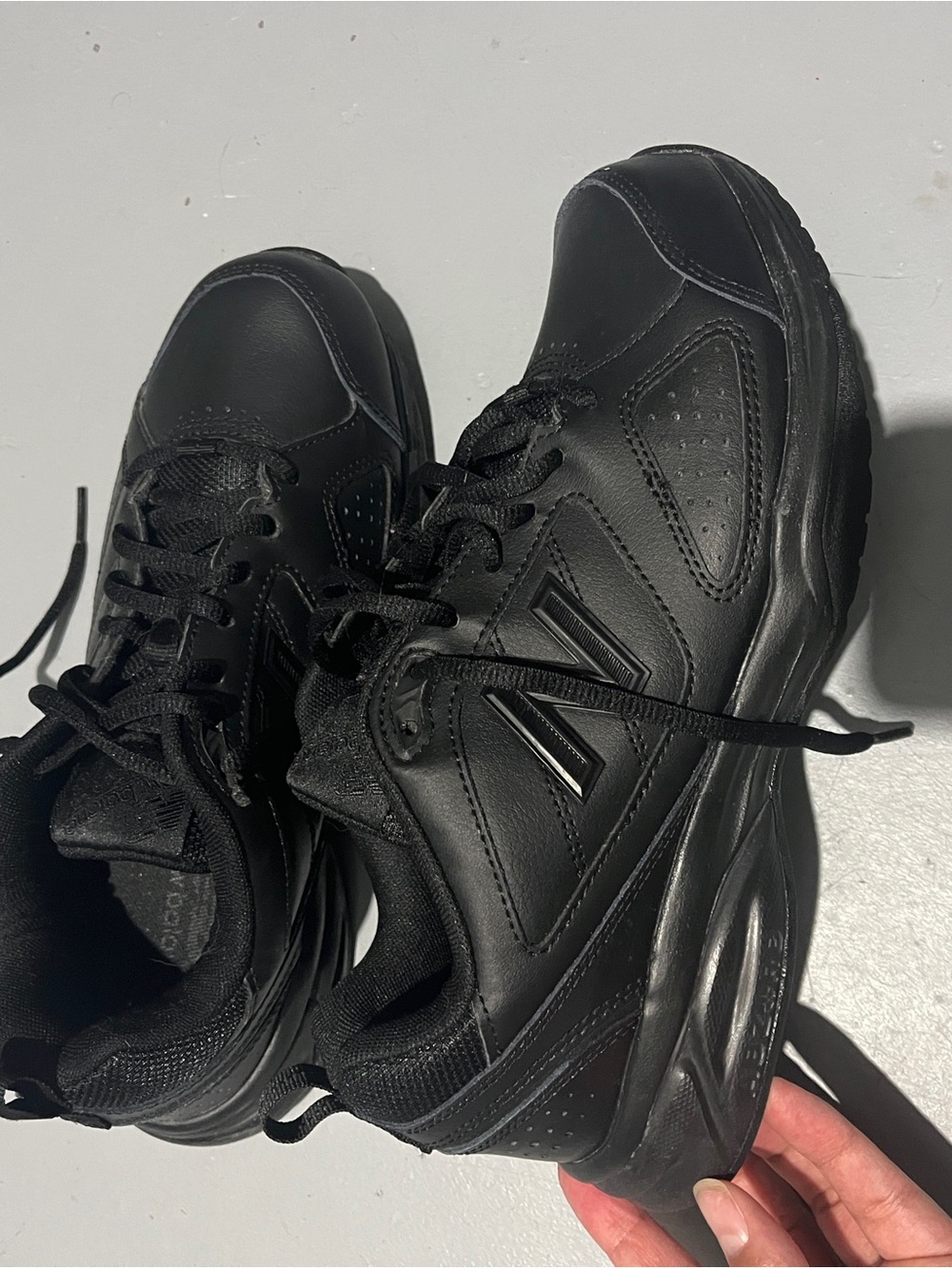 New Balance Men's Black Athletic Lace-Up Sneakers